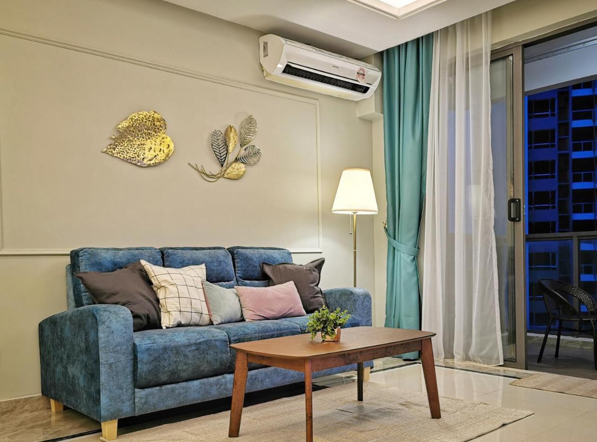 Yussy 2 Bedrooms Condo At R&F Princess Cove Джохор-Бару Экстерьер фото